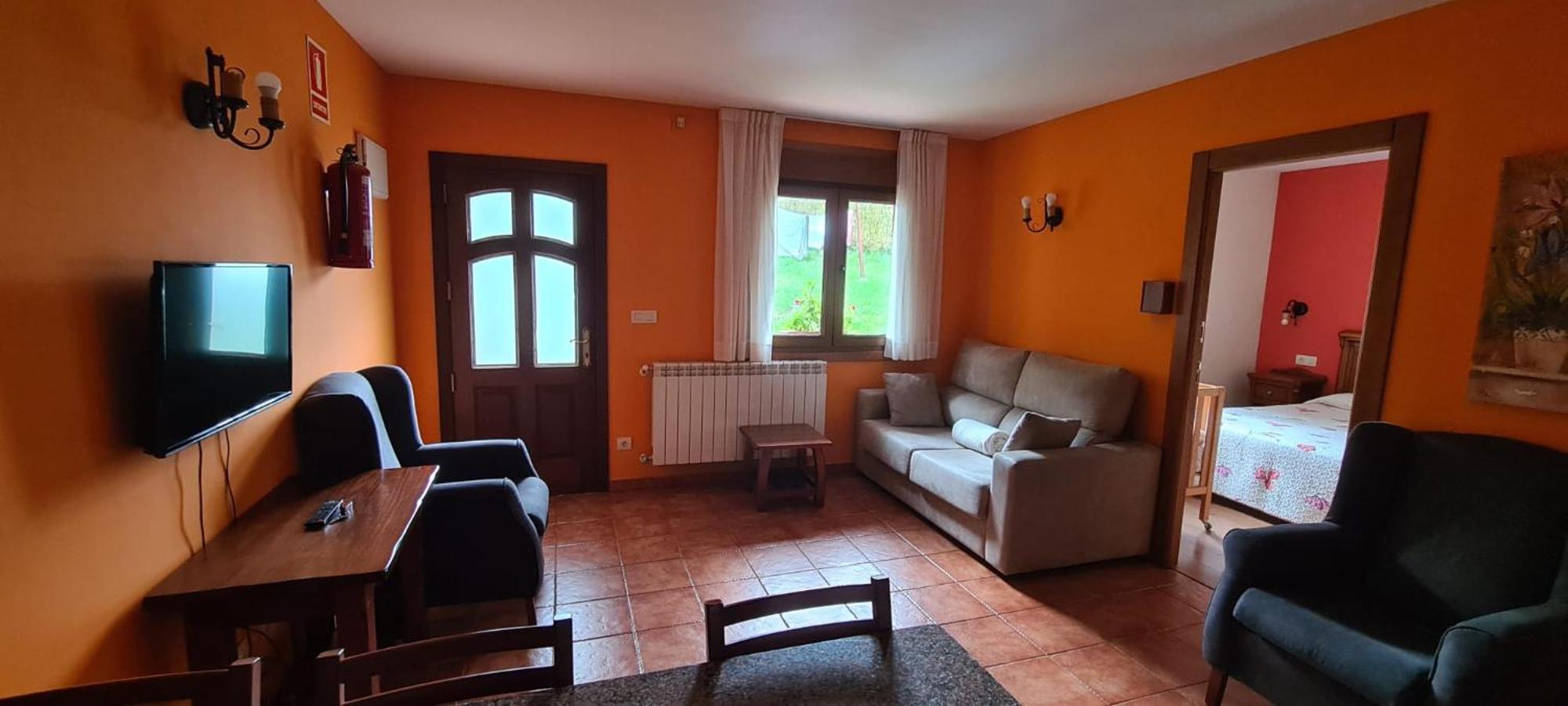 Apartamentos La Corona - Cabrales Carrena de Cabrales Exteriör bild
