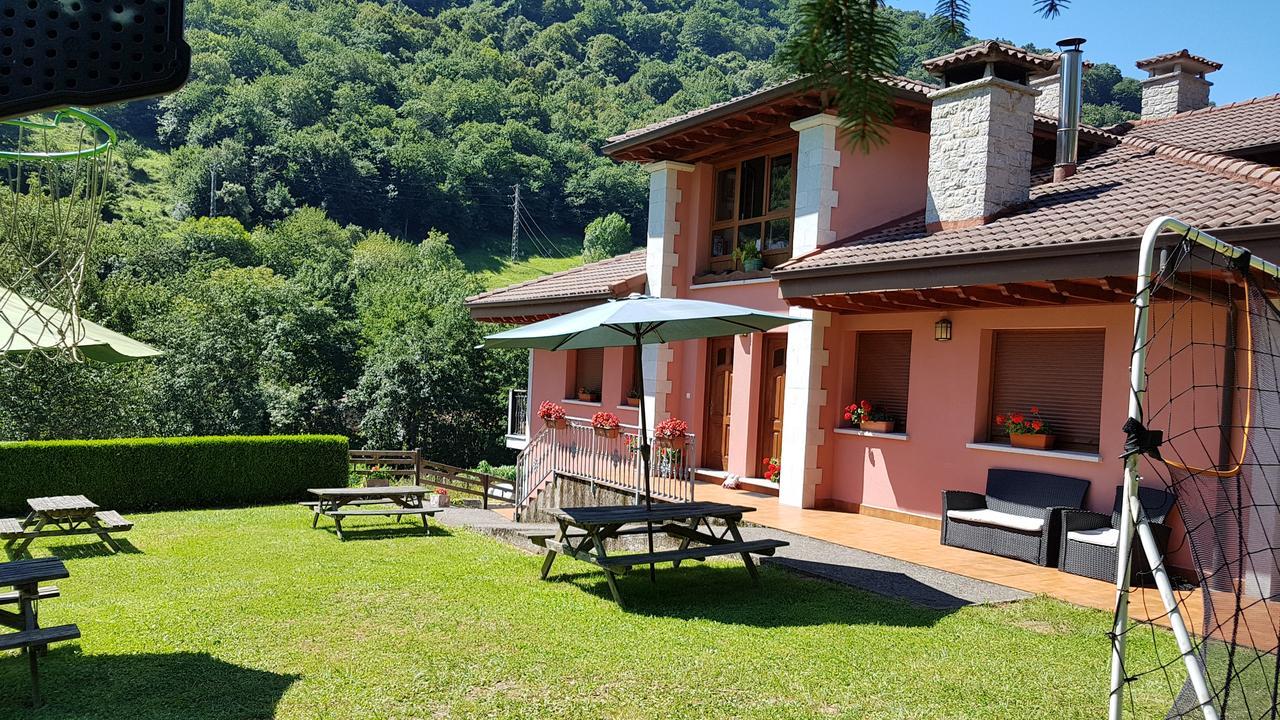 Apartamentos La Corona - Cabrales Carrena de Cabrales Exteriör bild